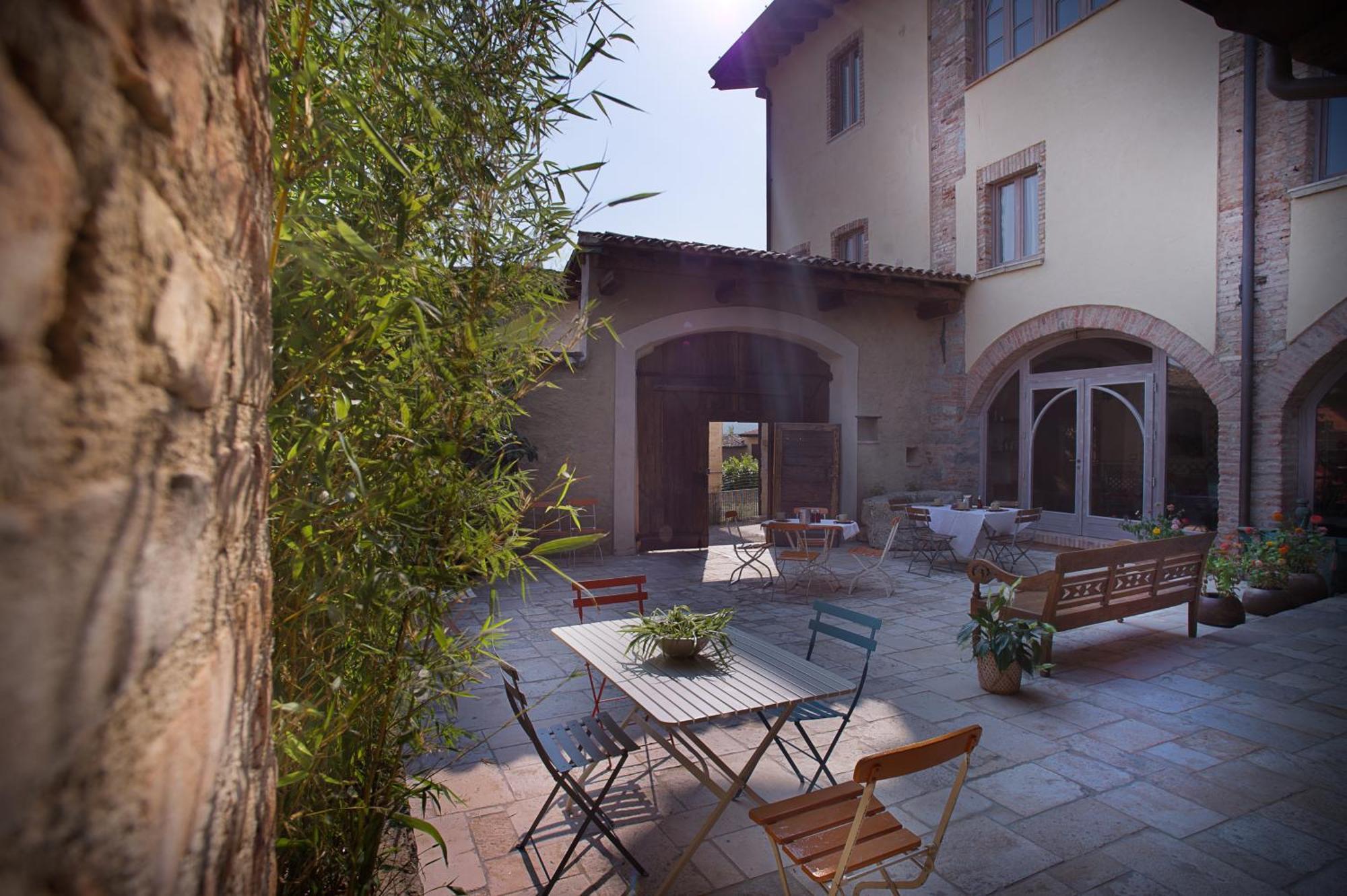 Boutique Hotel Villa Dei Campi Gavardo Kültér fotó